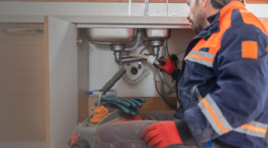 Tankless Water Heater Inspection in New Bedford, IL